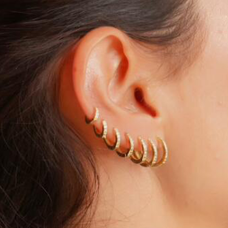 Pelangi CZ Huggies Anting-Anti - Conch Earring Hoop ulasan dan harga