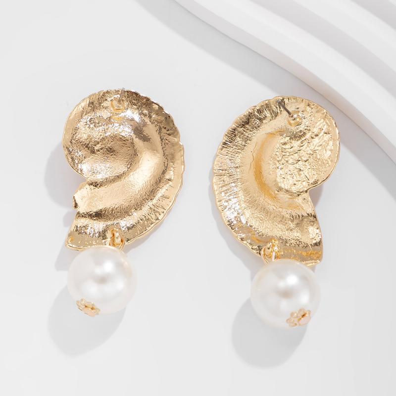 2 Buah Anting Kerang Mutiara S - Conch Earring Hoop ulasan dan harga