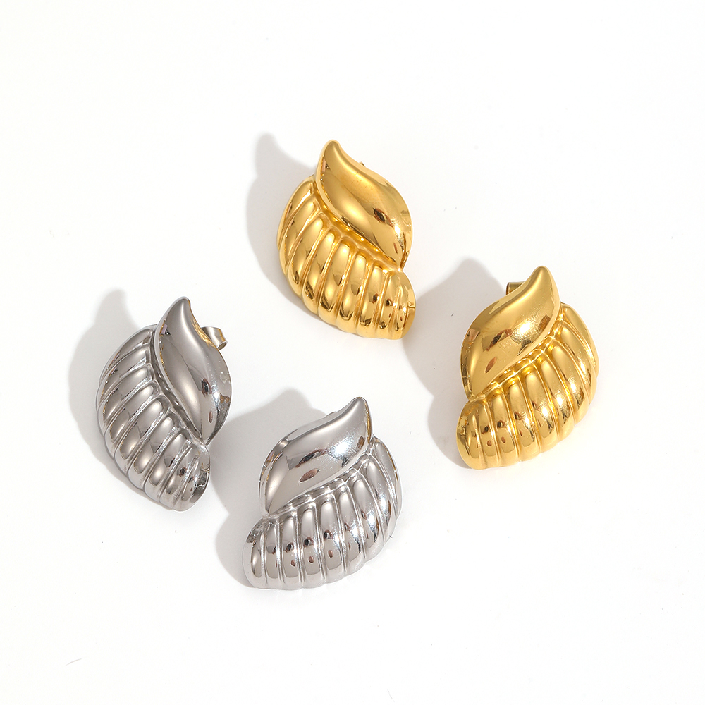 Produk baru anting modis baja  - Conch Earring Hoop ulasan dan harga
